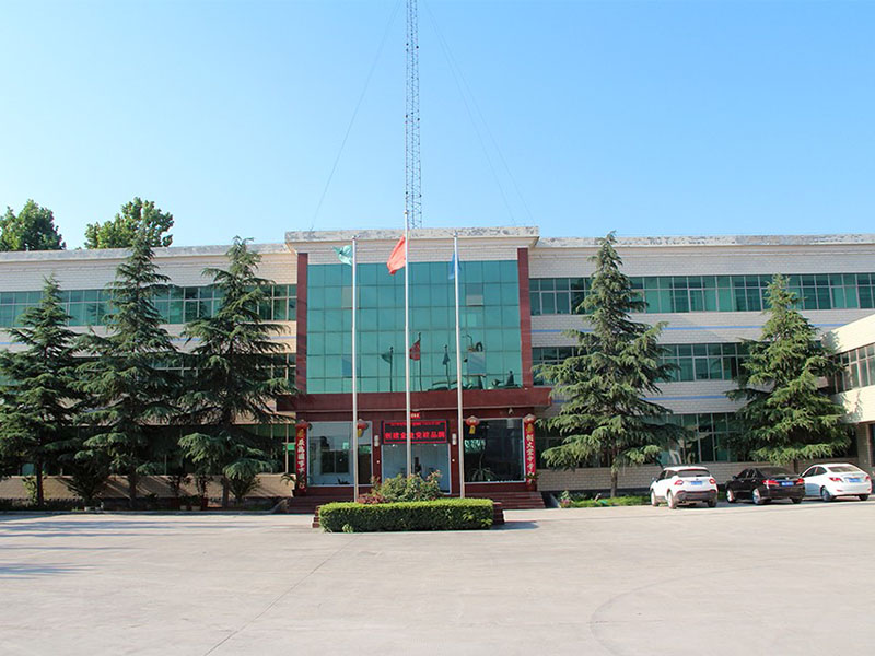 公司響應(yīng)國家環(huán)保要求，對(duì)企業(yè)進(jìn)行土壤檢測(cè)，各項(xiàng)檢測(cè)結(jié)果均達(dá)標(biāo)